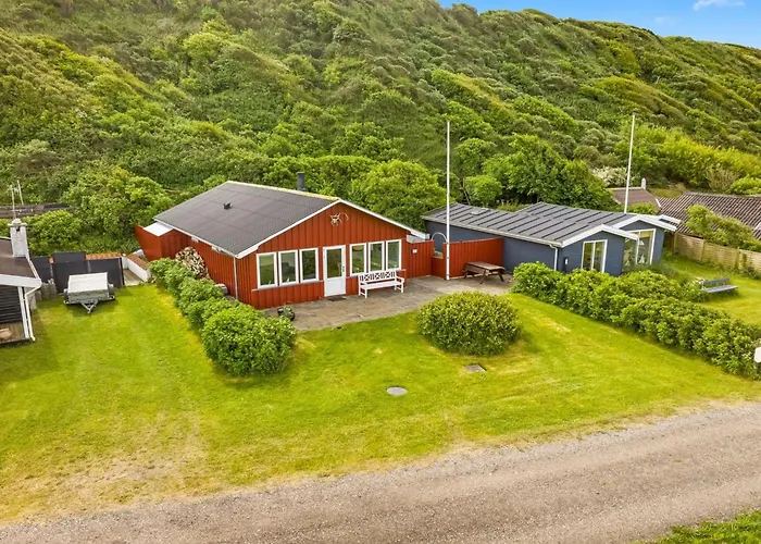 Blia - 120m To The Fjord By Interhome *